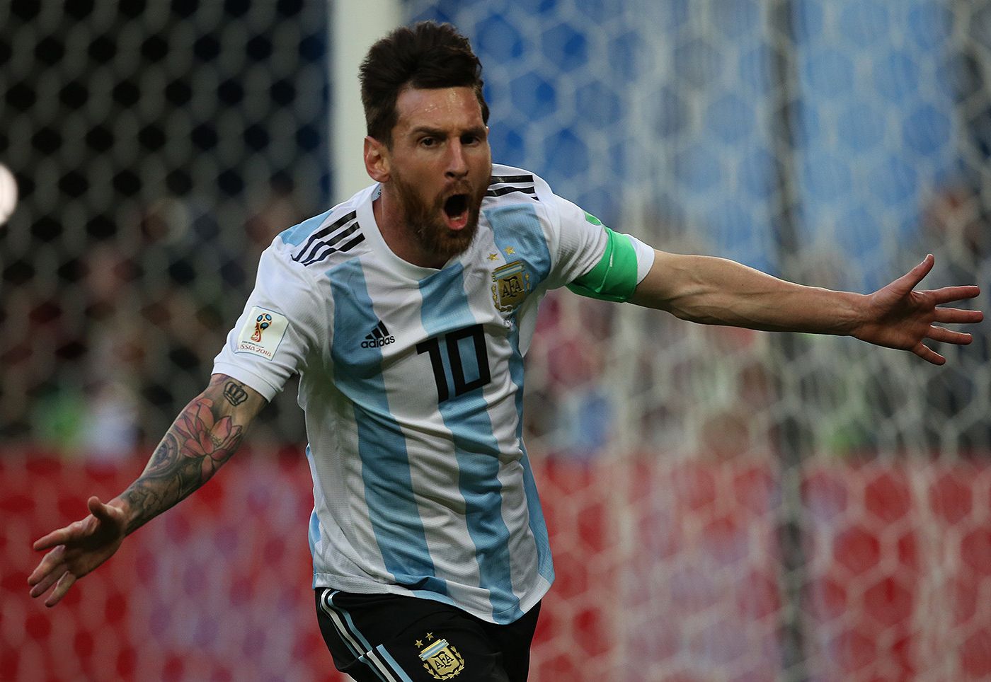 Messi festejando un gol